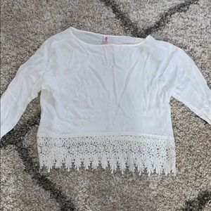 Cute white top